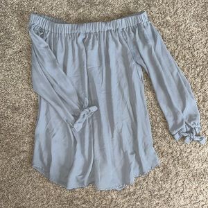 Off-the-shoulder Blouse